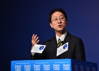 中国外交部国际经济司副司长刘劲松先生在上海论坛2015开幕式上致辞