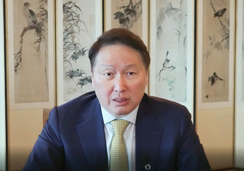 SK 集团董事长兼首席执行官崔泰源在上海论坛2025开幕式上致辞