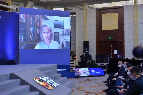 美国前代理助理国务卿Susan Thornton在上海论坛2020开幕式上演讲